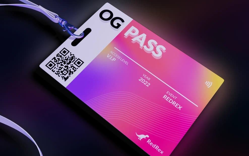 OG PASS da RedRex em formato de credencial, o passe de acesso com uma variação única em cada NFT